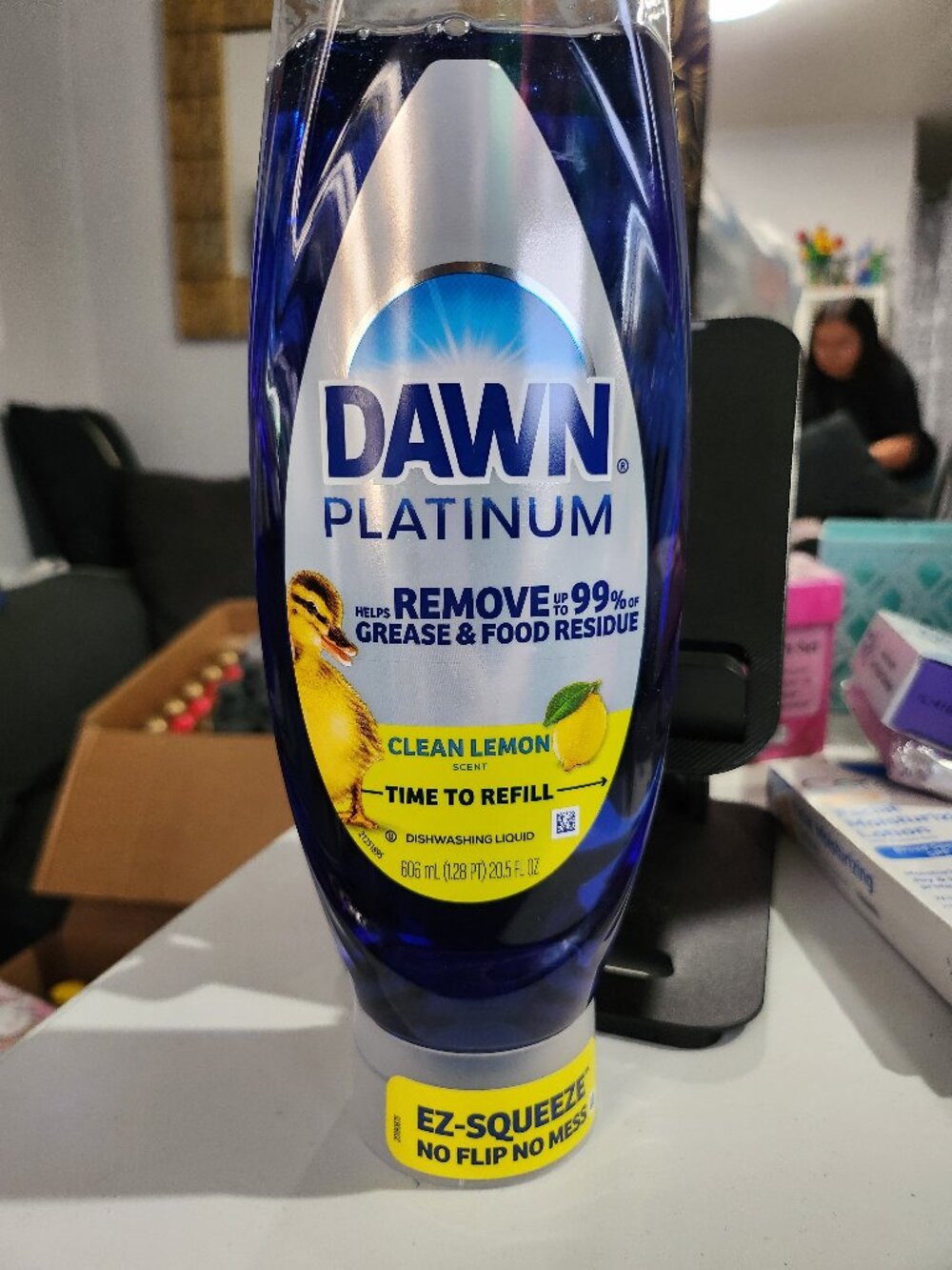 Dawn EZ-Squeeze dish soap